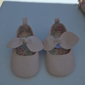 Pink Baby Shoes with Bow